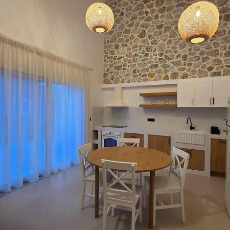 בית נופש Fanes Breeze - Lemoni *